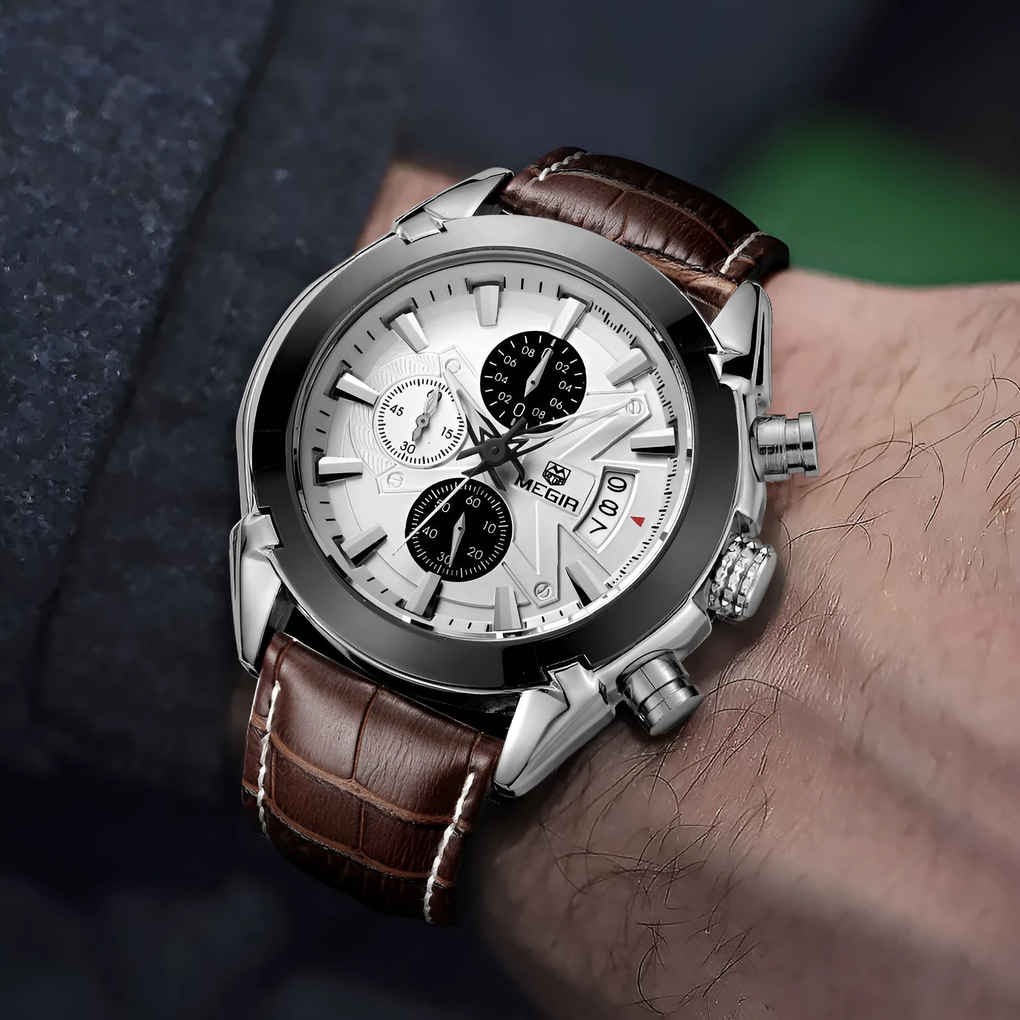 Men's casual quartz watch with three sub-dials six hands waterproof luminous 15mm brown white dial