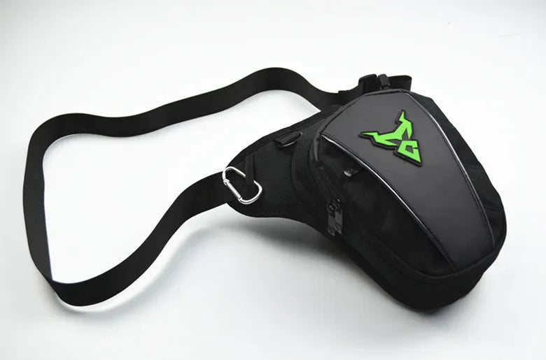 0105MC motorcycle leg bag in 1200D Oxford cloth showing dimensions and colour options