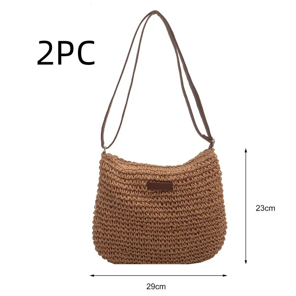 Niche design medium straw tote bag in beige with zipper closure, horizontal square shape, woven material