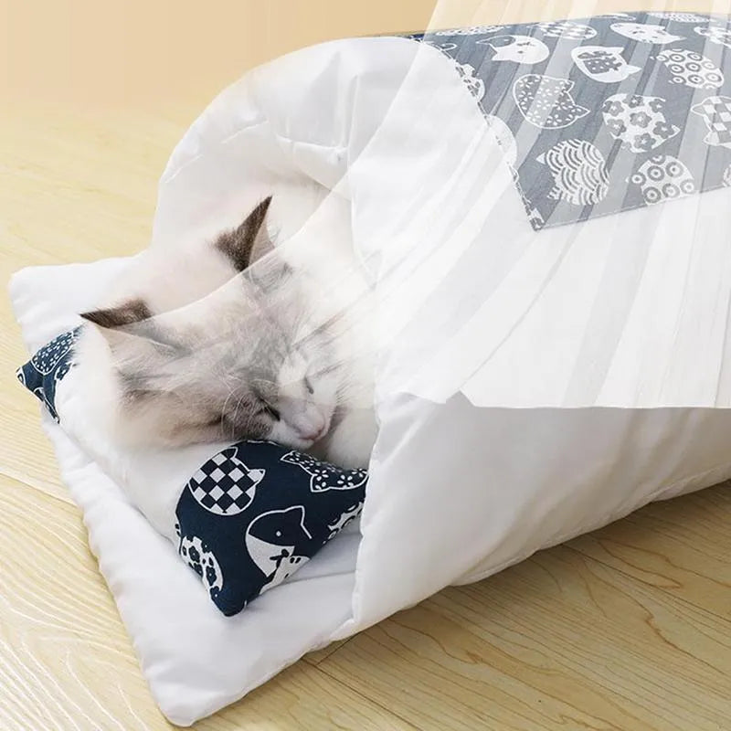 Winter cat bed with removable sleeping bag and pillow in four sizes for cats and small dogs