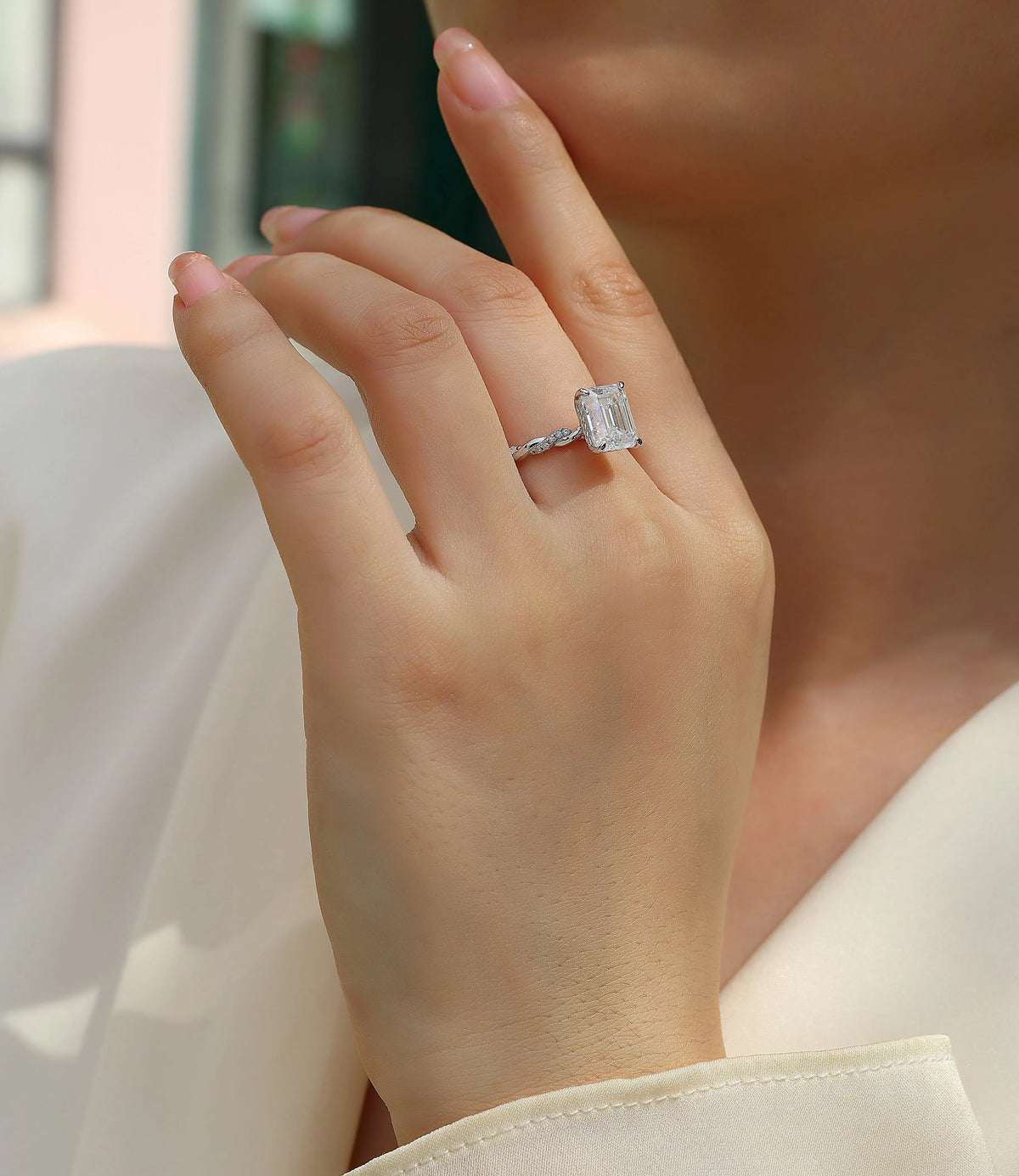 Octagonal moissanite wedding ring set in S925 silver with platinum plating, 7x9mm stone, sizes 5-9, gift box and GRA certificate.