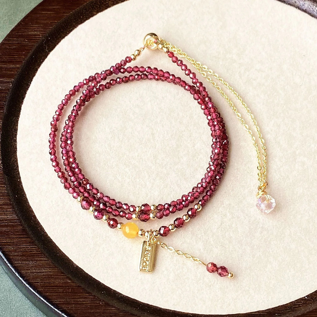 Wine red garnet bracelet necklace set with beeswax cut surface and three circle design