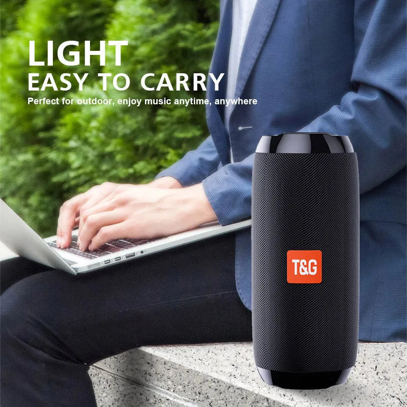 Portable multifunctional Bluetooth speaker with IPX5 waterproof grille, 5W dual bass, and 360° stereo