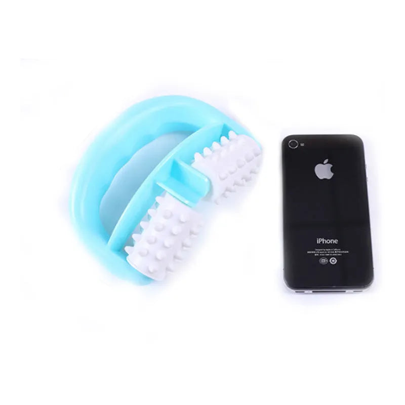 Handheld anti cellulite massager roller with blue dot wheel on white background, 13.5x8.5cm
