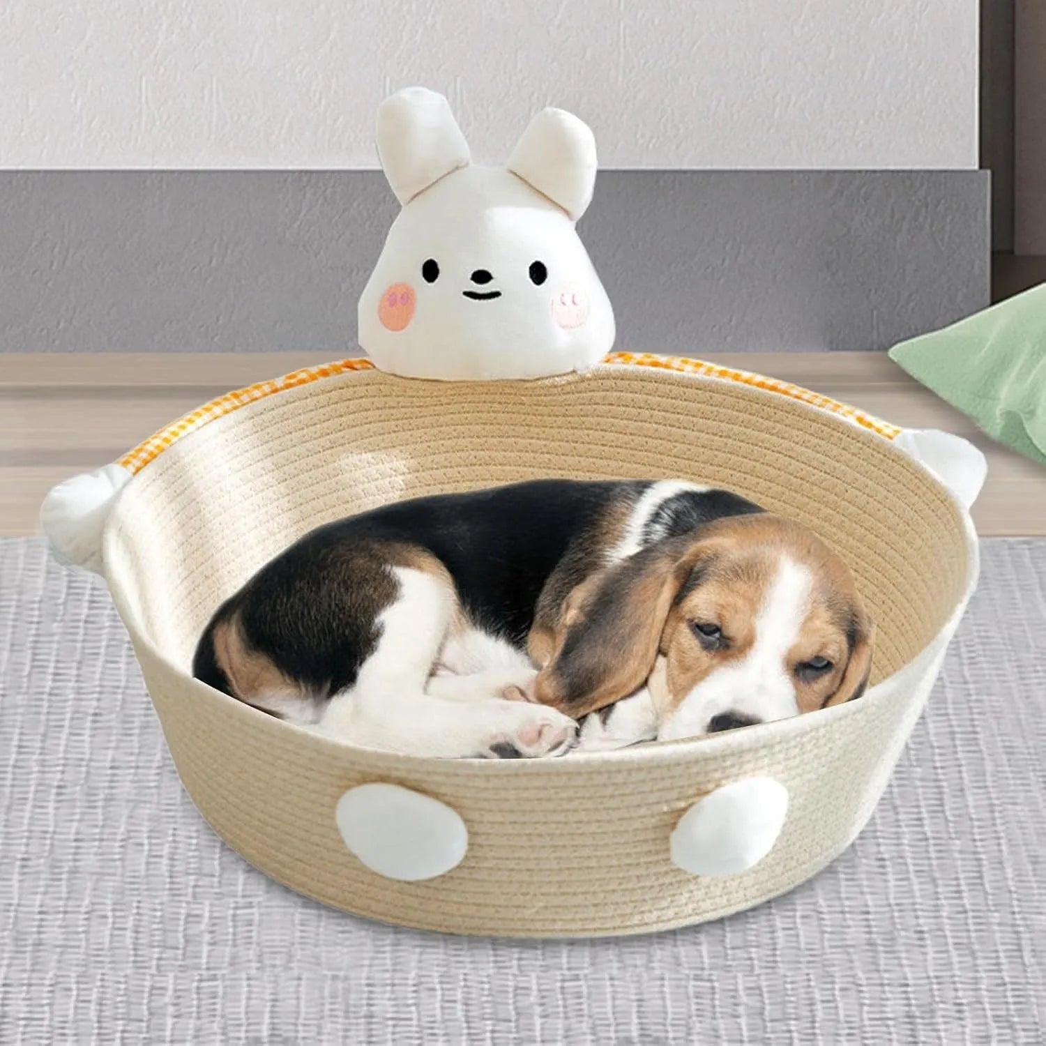 Woven cotton rope cat bed basket with integrated scratching pad in rabbit design