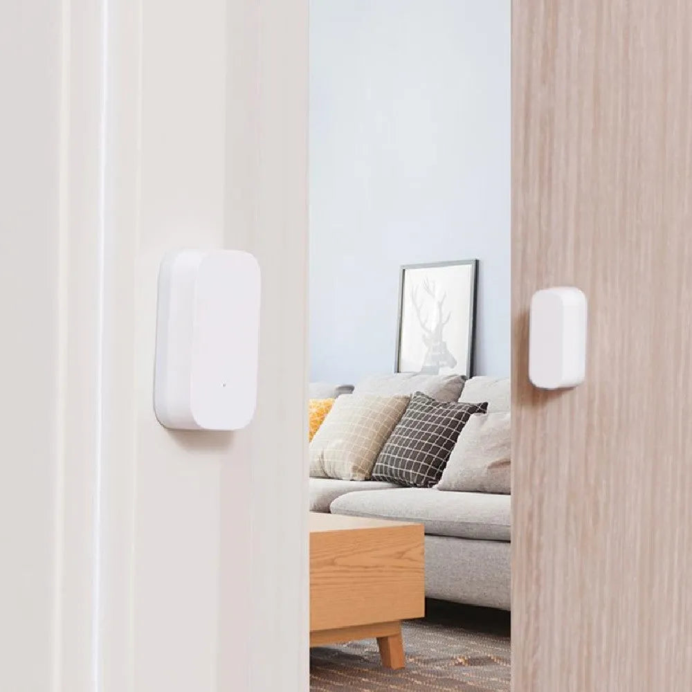 Xiaomi Aqara smart door window sensor alarm with ZigBee wireless connection and 22mm sensing distance