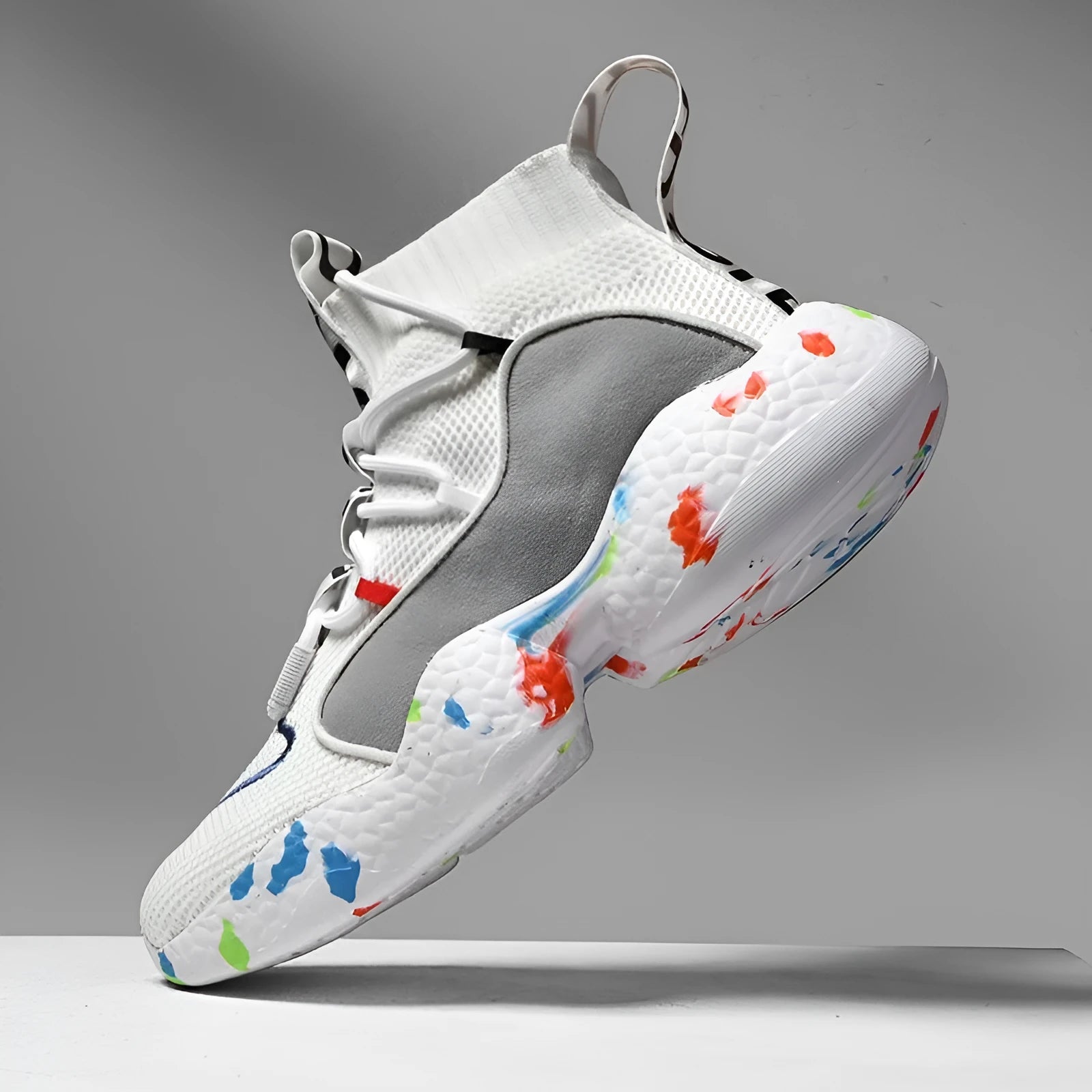 Men's camouflage mesh running shoes with rubber sole, flat soft design for summer casual wear