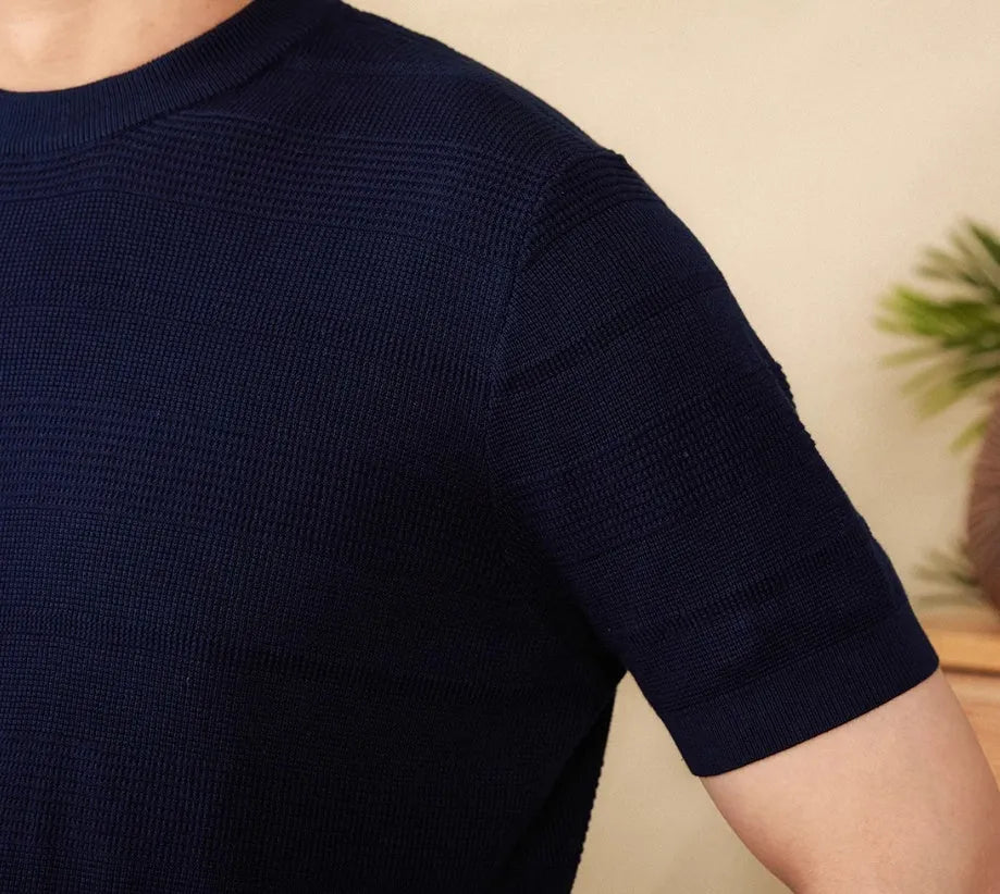 Men's casual retro summer t-shirt in pure cotton fabric available in off-white and royal blue colours