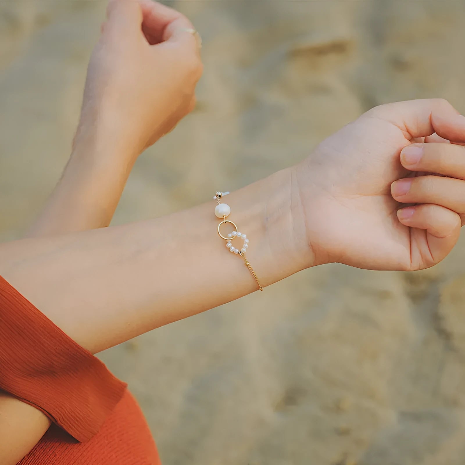 Women's natural freshwater pearl bracelet with 14k gold-plated components