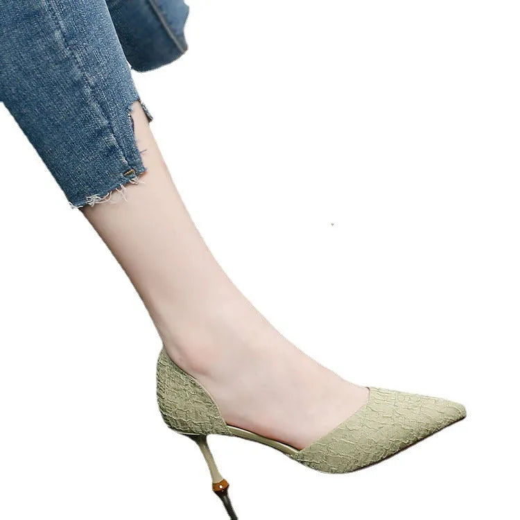 Women's black pointed-toe stiletto high-heel shoe made of PU leather