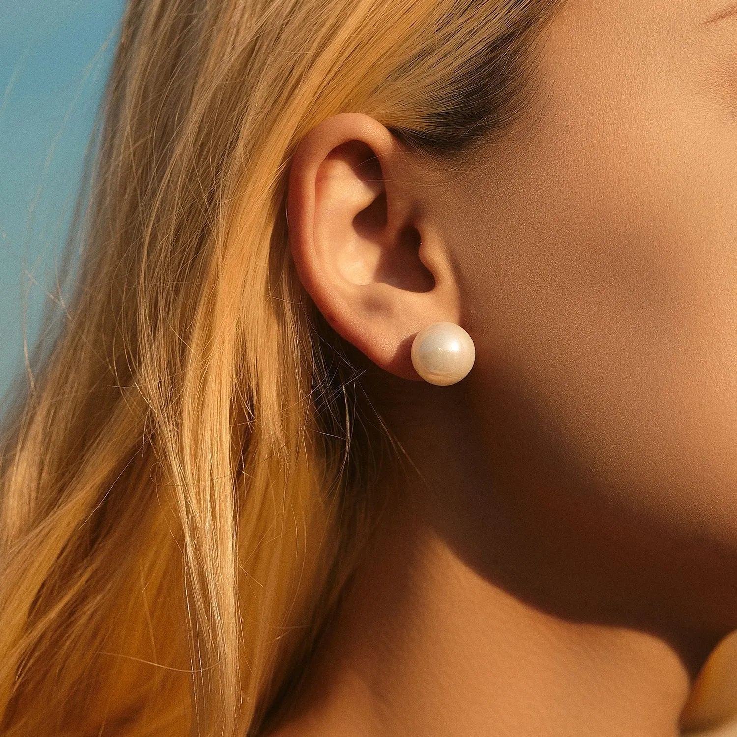 Light luxury French pearl earrings for women in 925 sterling silver with diamond setting, available in 6mm to 14mm sizes