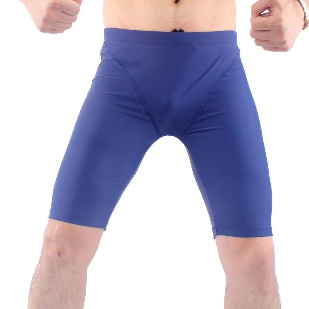 Men's quick-dry swimming trunks with five-point design in green colour