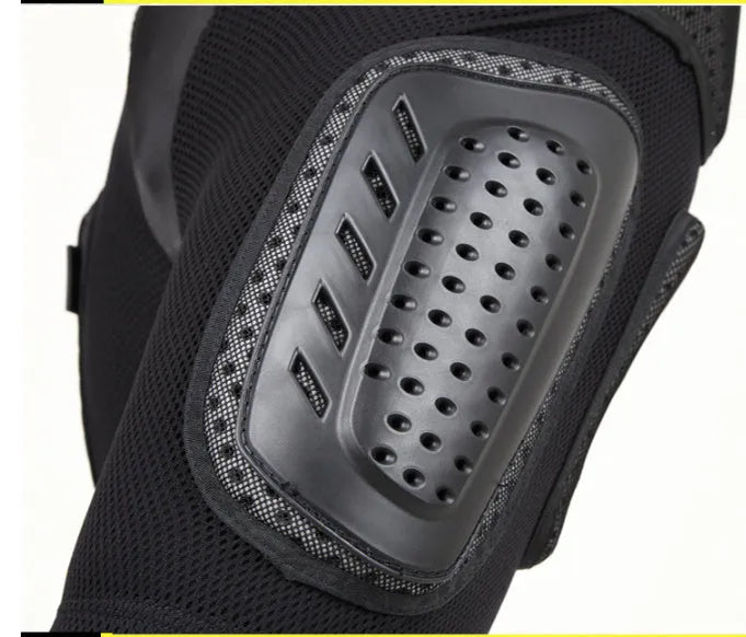 Black multifunctional cycling hip protection pants shown in size L, featuring integrated hip pad.