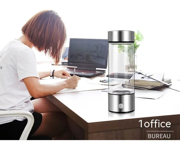 Silver hydrogen water bottle with electric generator and borosilicate glass construction