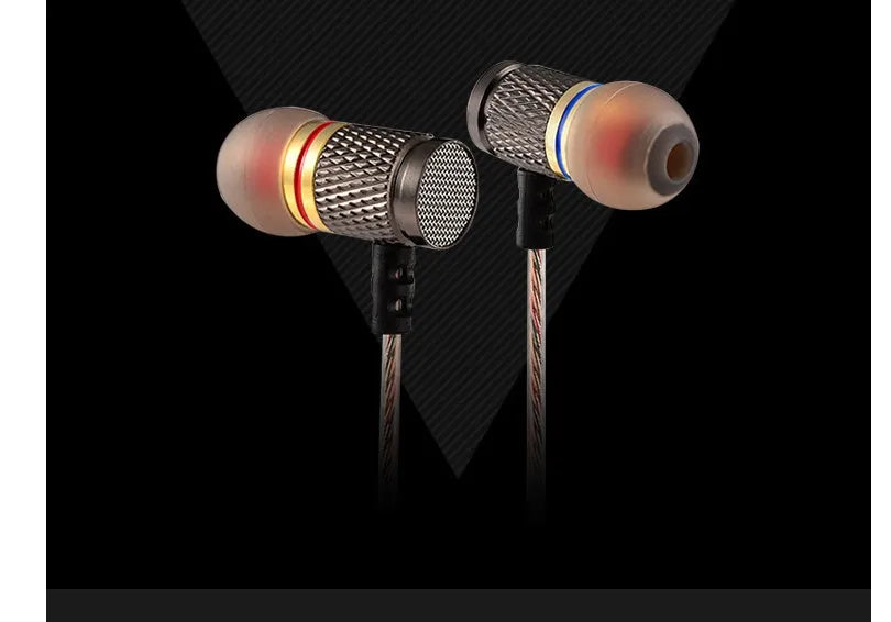 Wired in-ear headphones with metal subwoofer, 3.5mm L-bend plug, and choice of standard or microphone model.