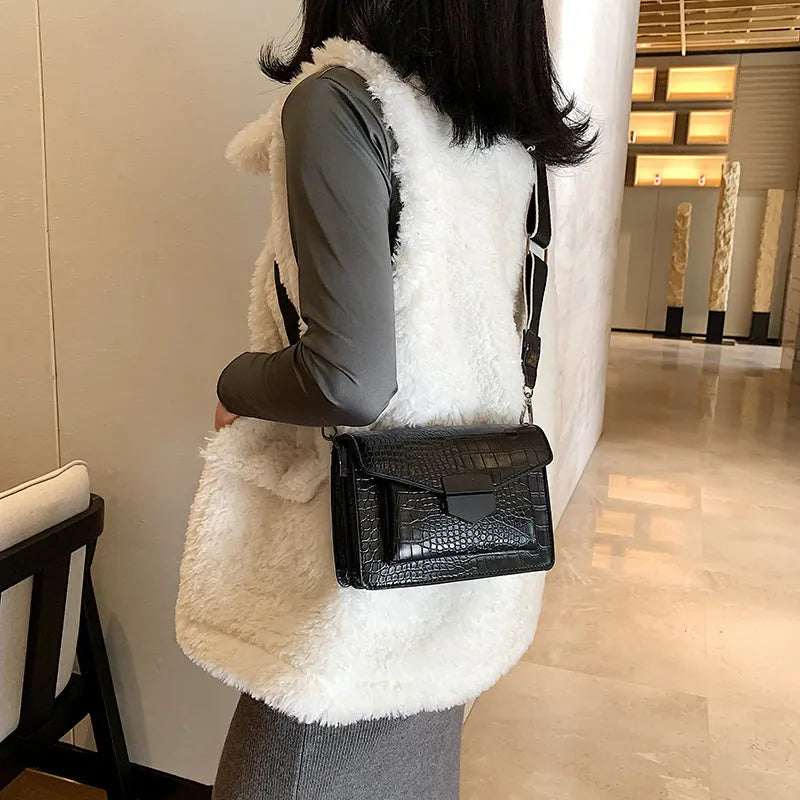Vintage PU leather crossbody bag in black, shown with dimensions 20cm wide by 14cm high