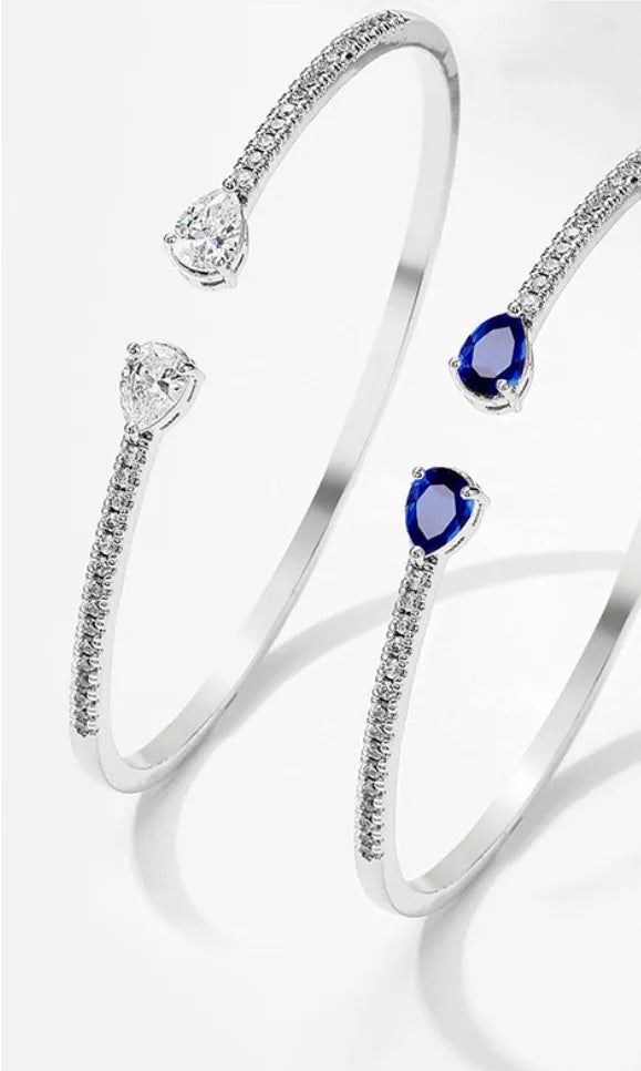 Multi-zircon inlay copper bracelet in simple style with lobster clasp, white and blue colour options