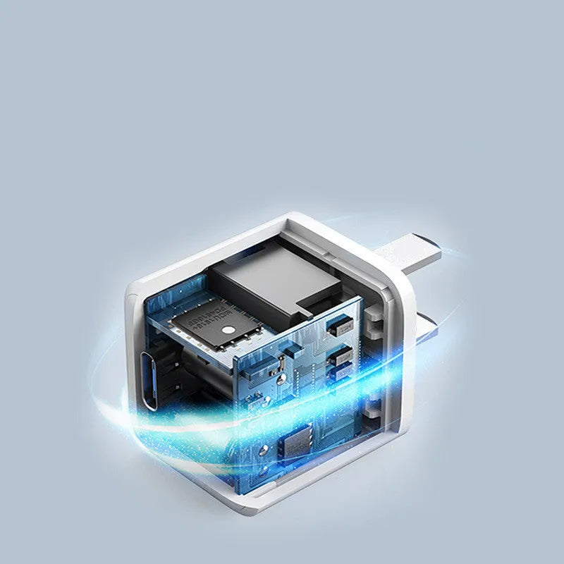White USB travel charger for mobile phones with 5V 600mA output