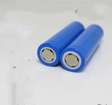 3.7 volt 2600mAh capacity lithium-ion battery with safety protection features