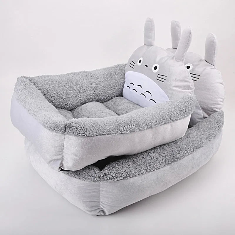 Cartoon-style washable pet bed for small dogs and cats in sofa design with winter-warm features