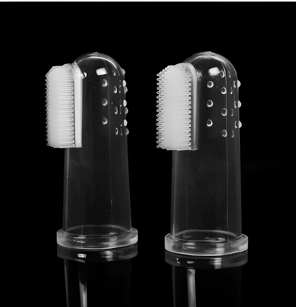 Round-headed silicone finger toothbrush with soft bristles for cleaning baby's mouth