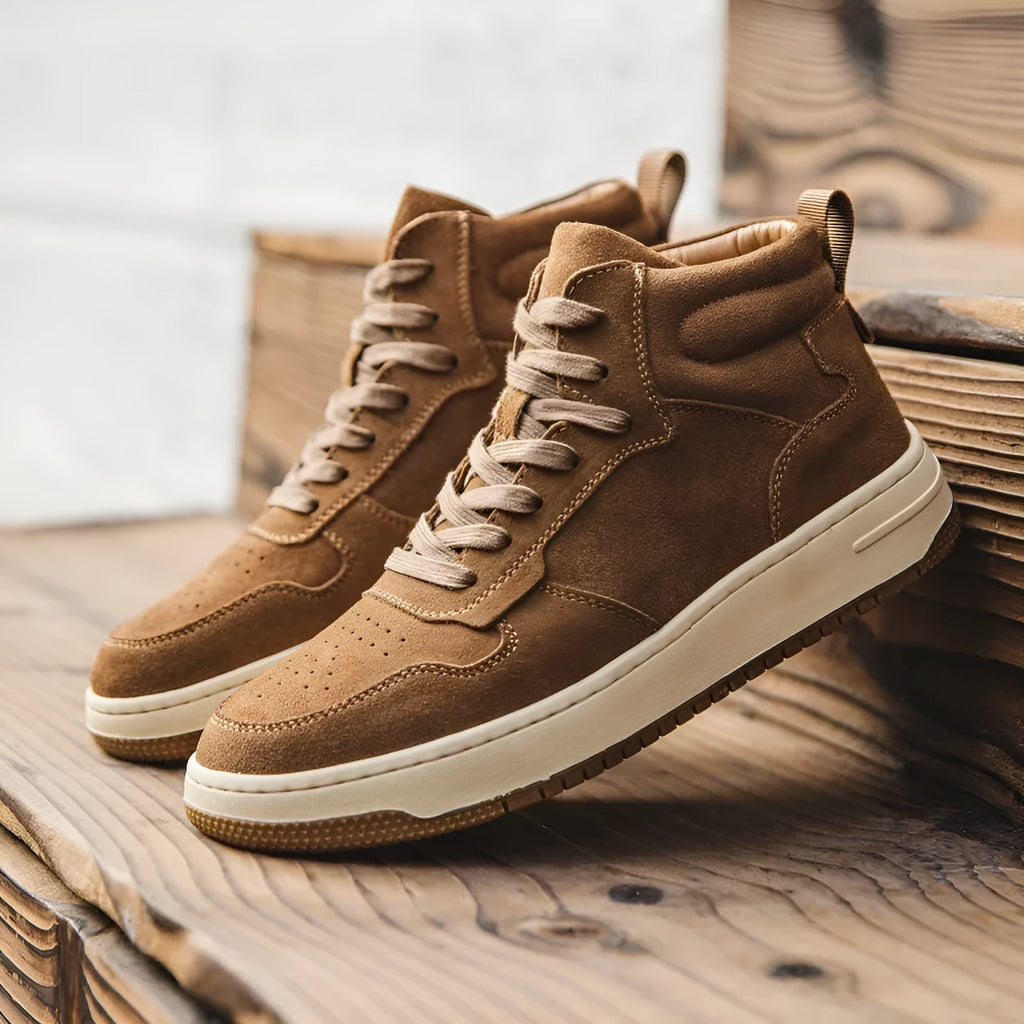Brown cowhide mid-top Martin boots for men with front lace-up, beef tendon sole and 7-11cm middle mouth.