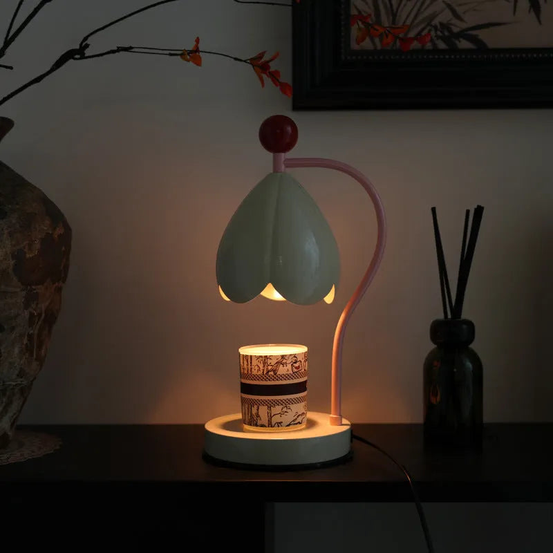 Linglan ancient style melting wax lamp with metal holder in cream white finish