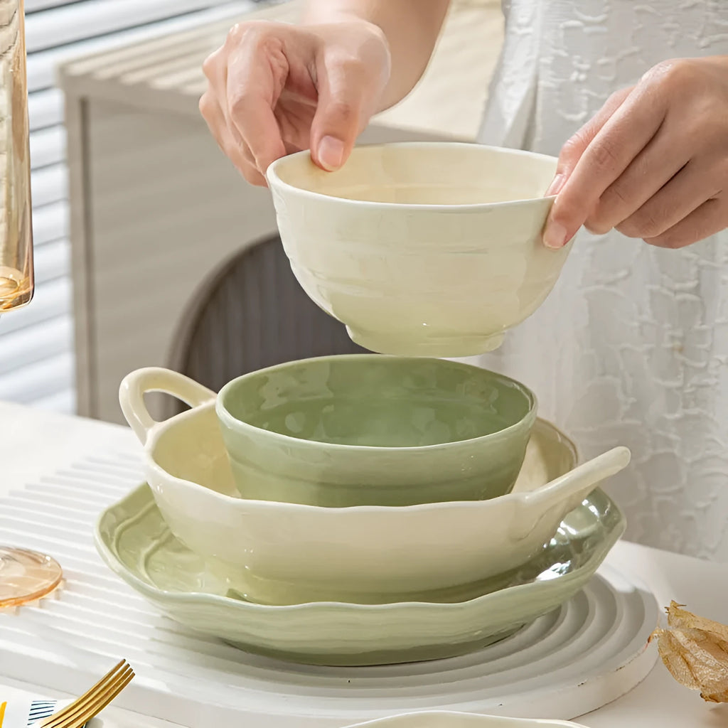 7 piece solid colour ceramic dinnerware set in modern Japanese style with microwave-safe construction