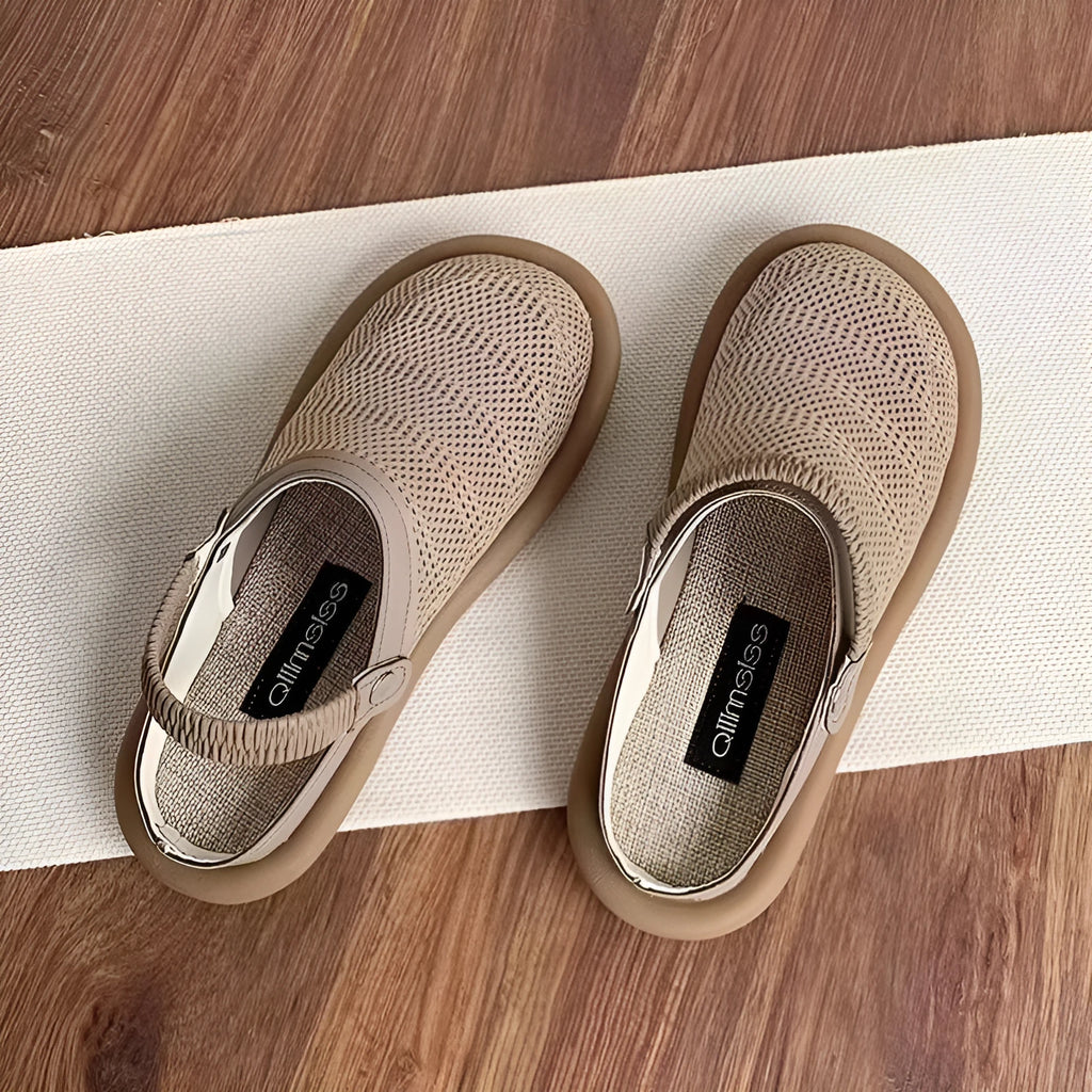 Women's linen slip-on shoes with mesh lining and rubber soles in beige, black and khaki colours