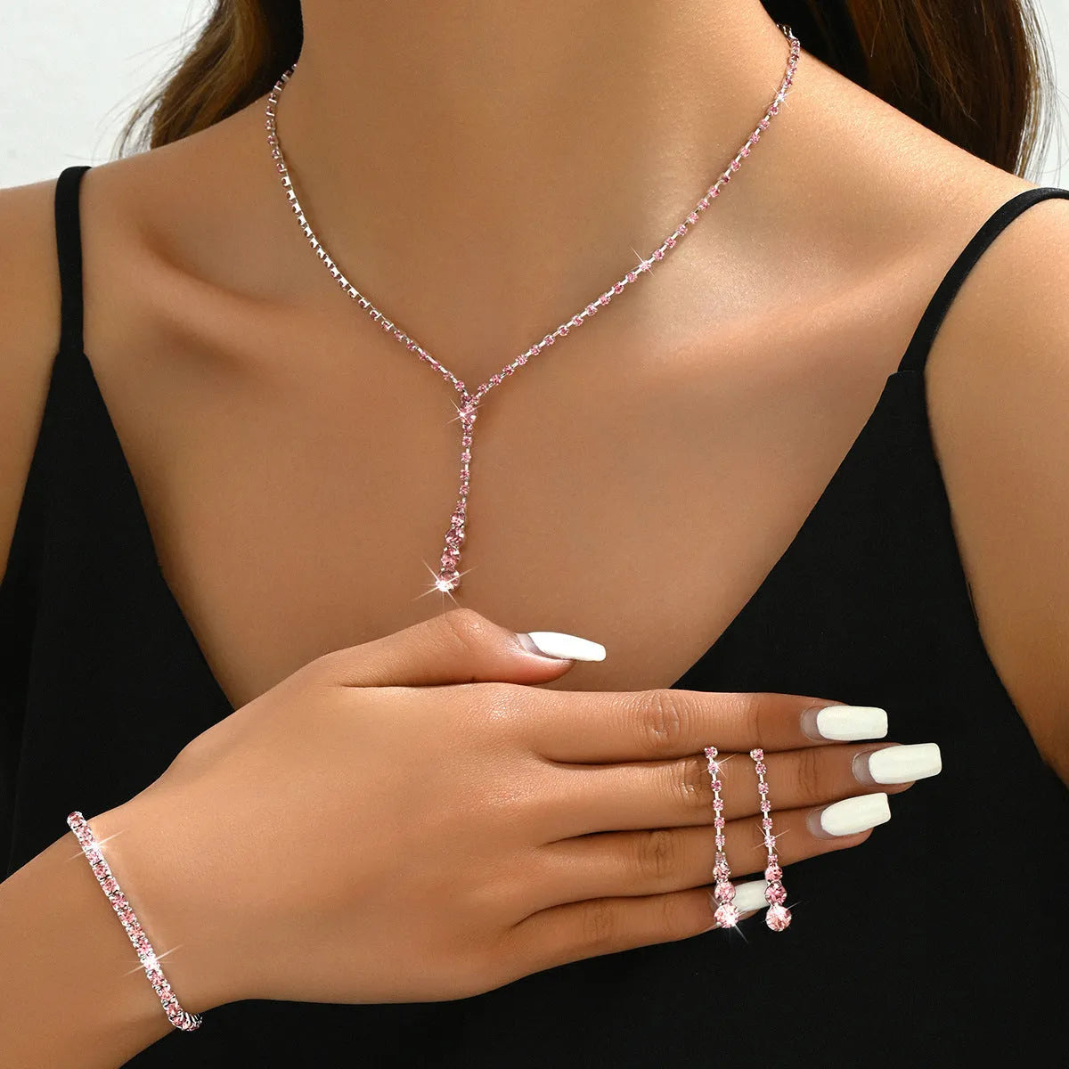 Women's three-piece rhinestone heart pendant wedding jewellery set with snake bone chain and elastic bracelet