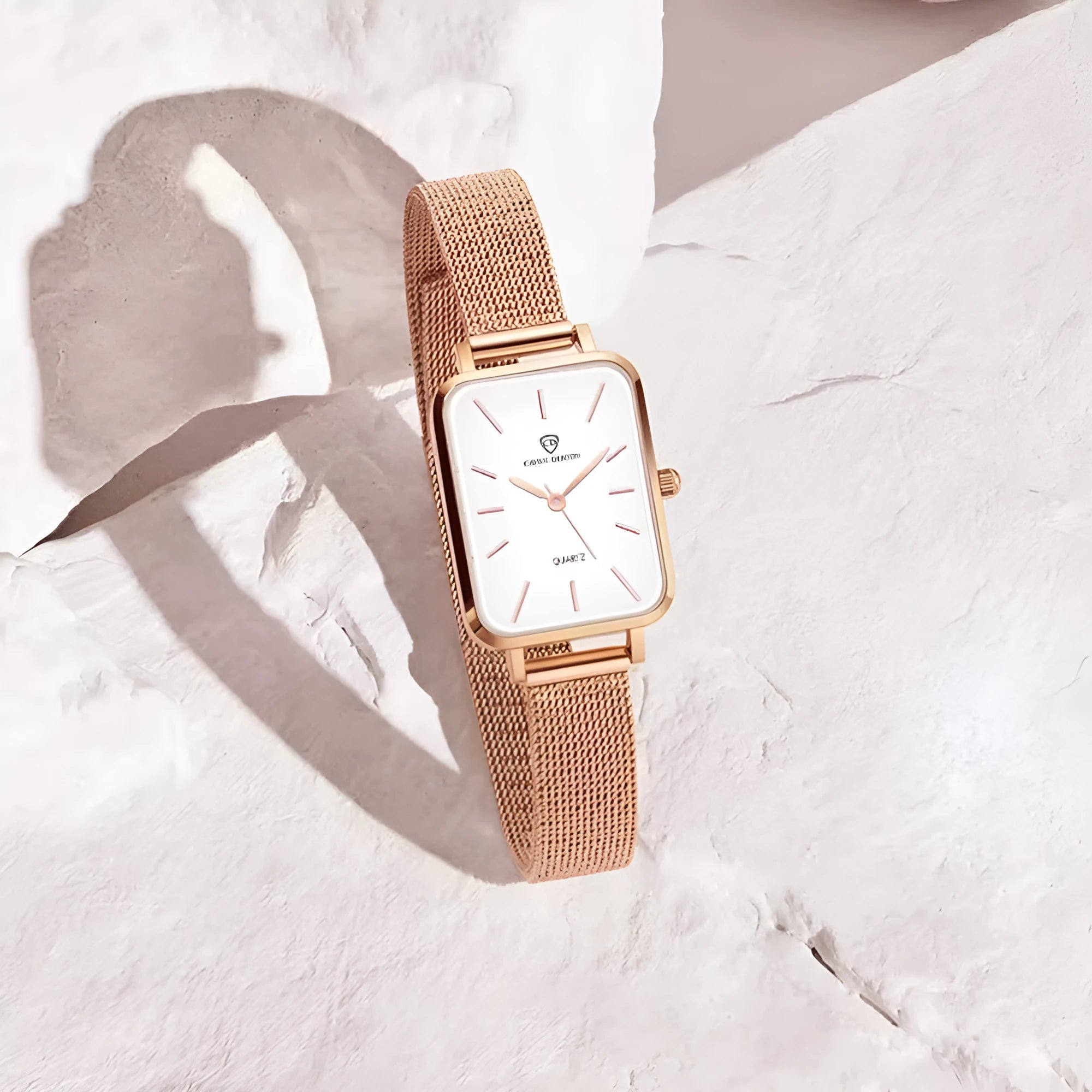 Women's waterproof quartz watch with woven steel strap in rose gold or silver, 34mm alloy case
