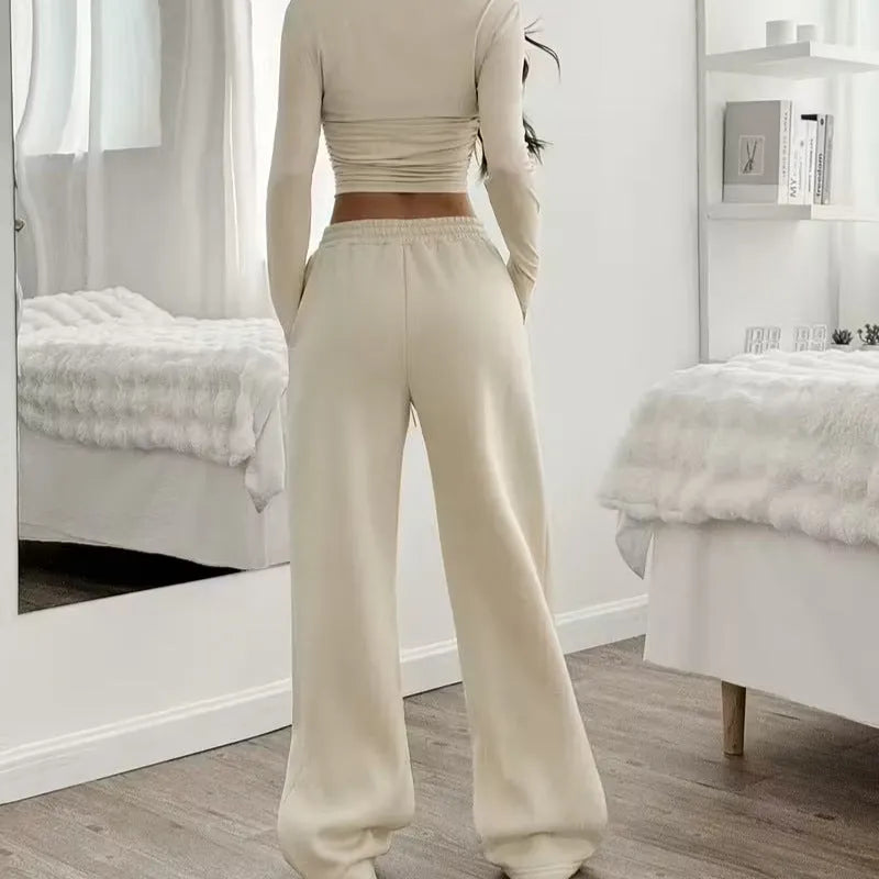 Women's knitted polyester vest pants suit in beige white with long sleeves and solid colour retro style