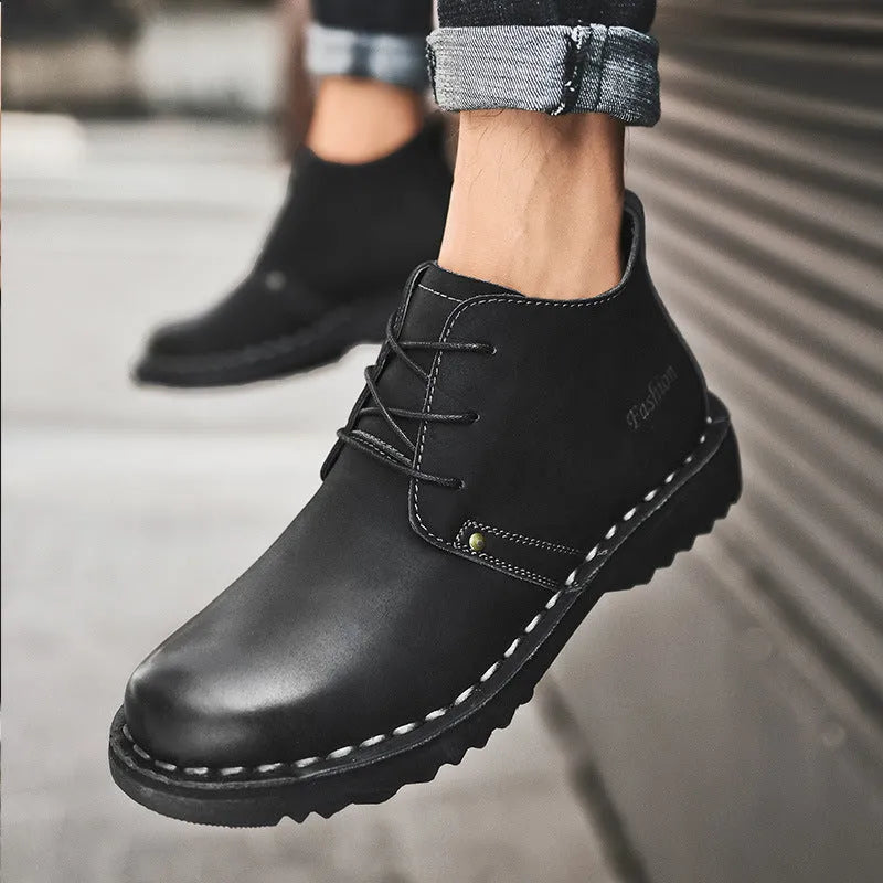 Men's casual business formal boots in black, round toe, microfiber leather, solid colour, sizes 38-44