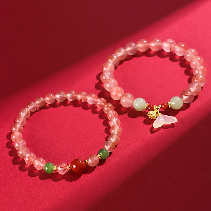 Women's ice floating south red agate fishtail bracelet with manual craftsmanship details