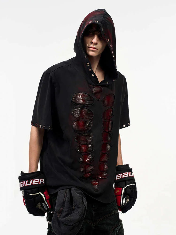 Black hooded men's T-shirt with sequin detailing and loose-fitting short sleeve design