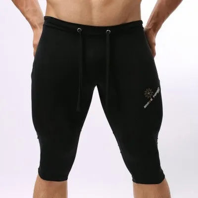 Cycling pants in black with 80% nylon 20% spandex fabric, Asian fit sizing S M L