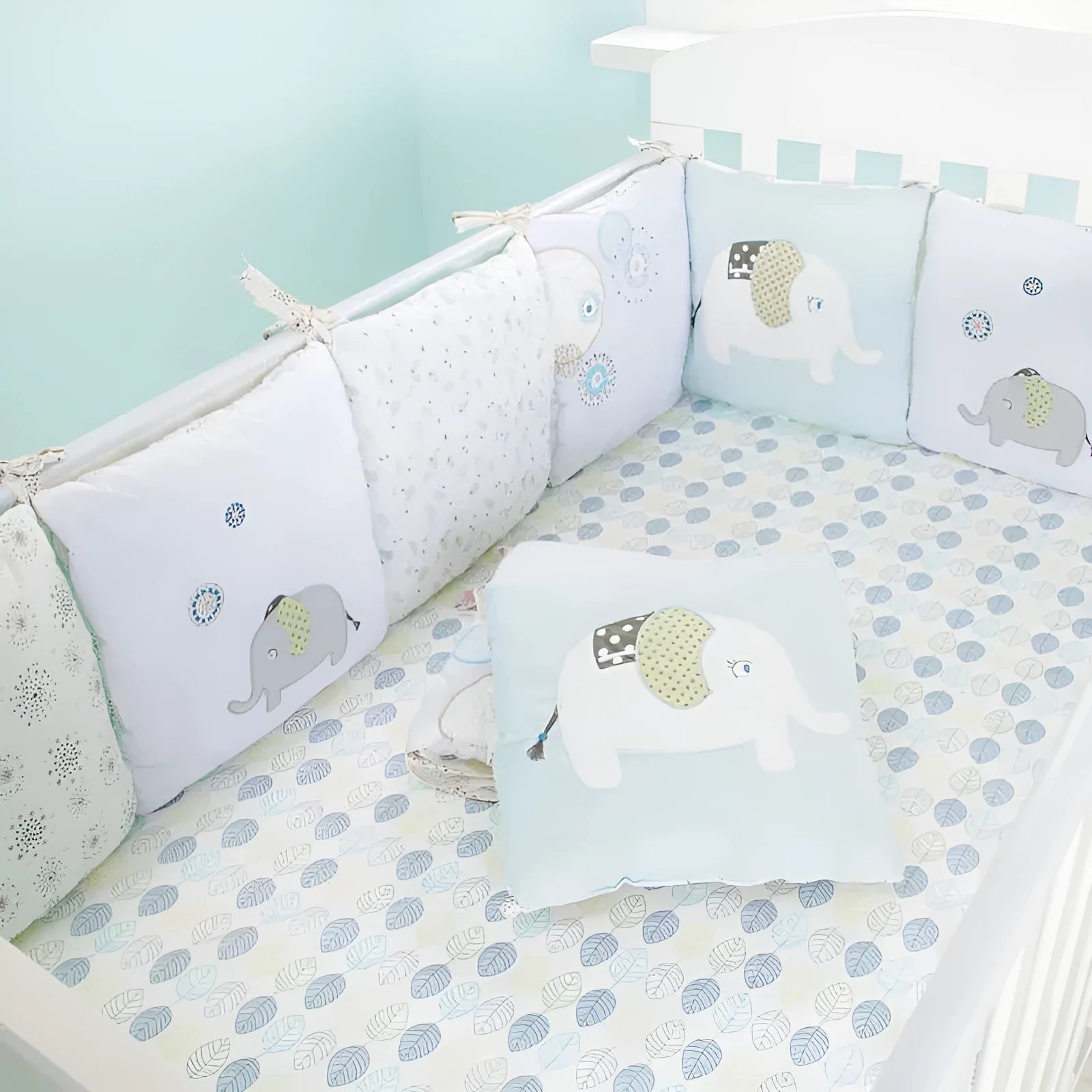 Baby cotton elephant bed 30x30cm in Morandi colour with animal pattern, six sets for crib use