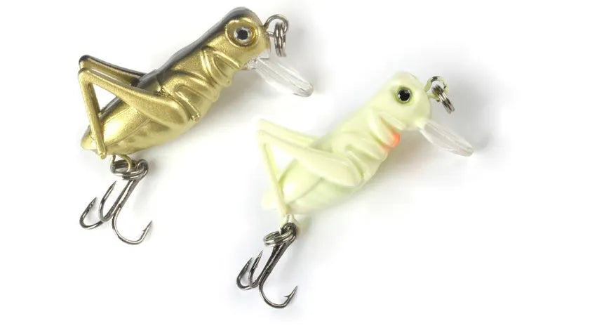 Hard bait grasshopper simulation lure 5g 4cm in yellow colour on white background