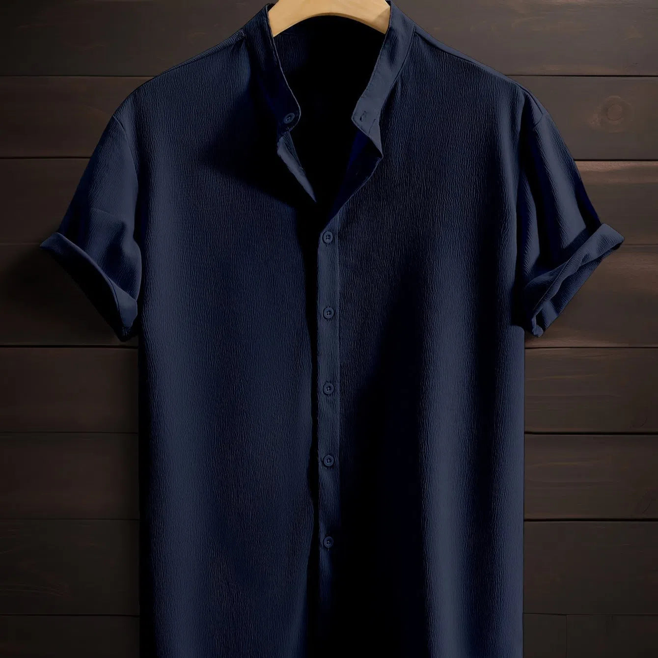 Men's casual loose fit stand collar short sleeve shirt in solid colour, breathable polyester, non-iron