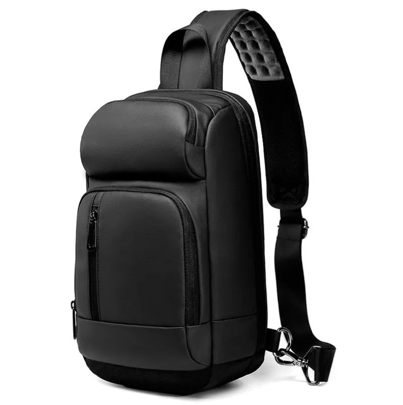 Black medium outdoor shoulder bag with air cushion strap and internal organisers