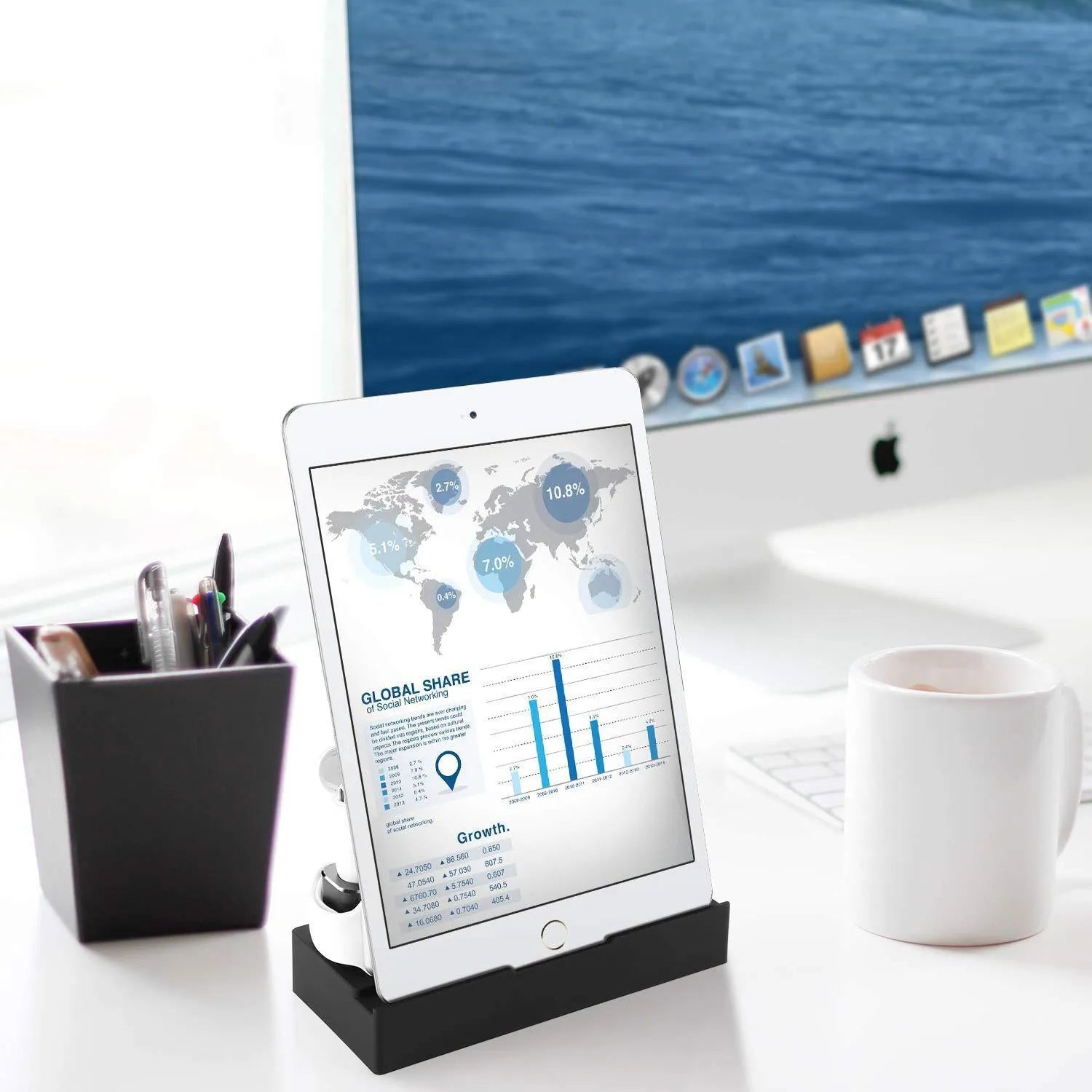 Black eight-in-one wireless charging station bracket with five USB ports and a circular aluminium alloy wireless charging pad.