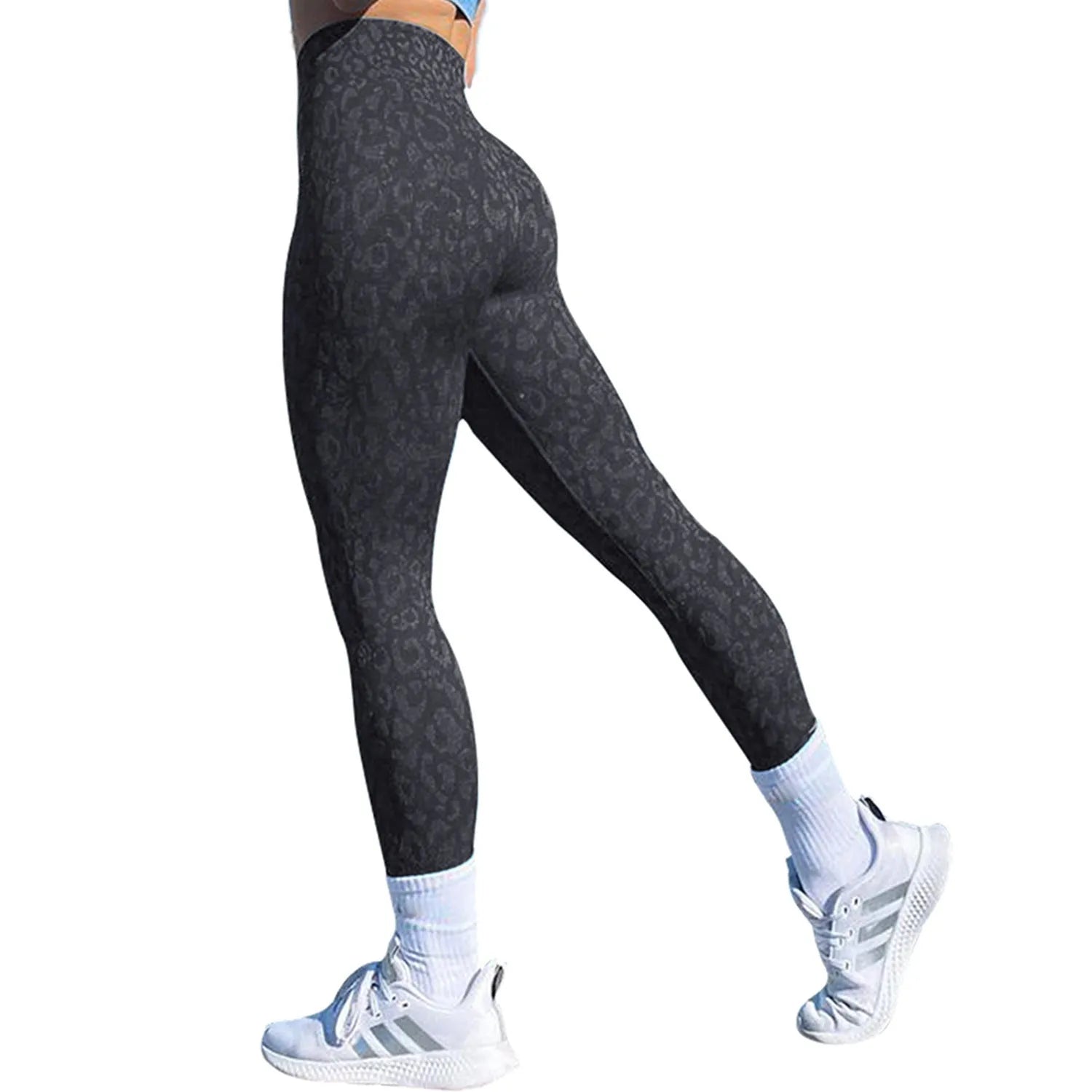 Women's push-up booty leggings in camouflage pattern for fitness and gym workouts.