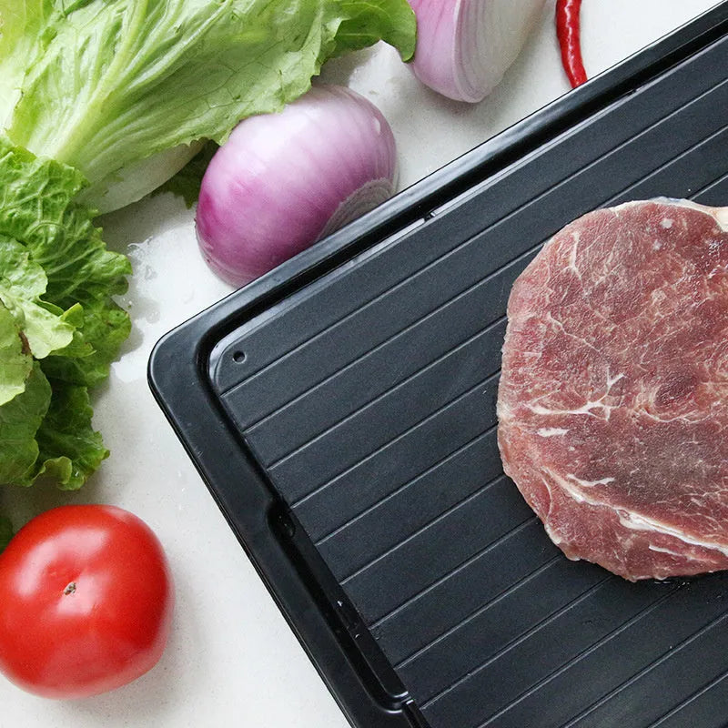 Quick defrost tray with drip tray, silica gel and aluminium alloy thawing plate, multiple sizes