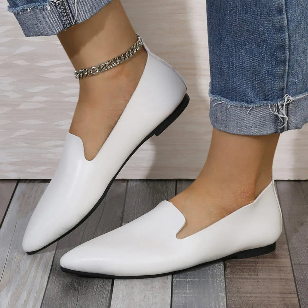 Leather flat bottom pumps for women low heel pointed toe black white