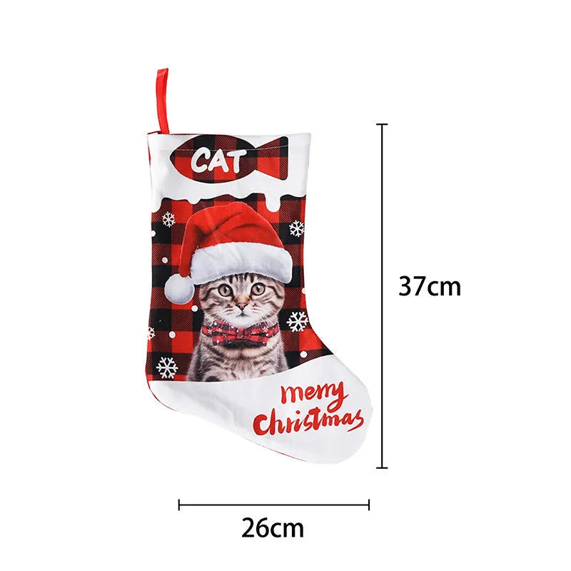American-style cloth Christmas wall hanging with printed plaid puppy and cat design measuring 26x36cm
