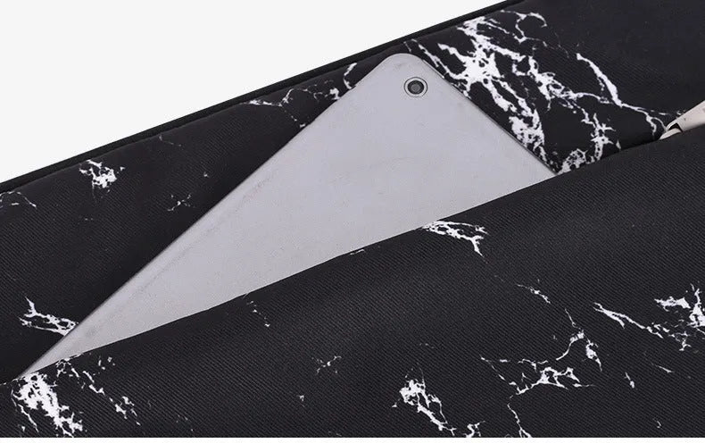 Polyester fibre laptop case liner bag in white or black, flat design with no lifting parts, for 11 to 17 inch laptops