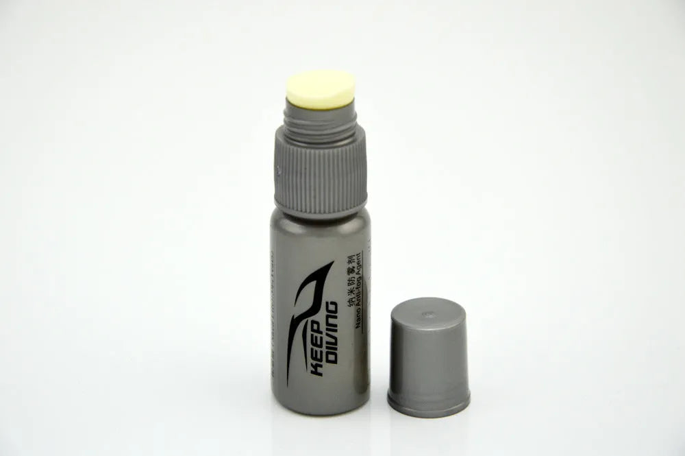 Anti-fog liquid bottle with 15ml and 20ml options for glasses, goggles, and camera lenses