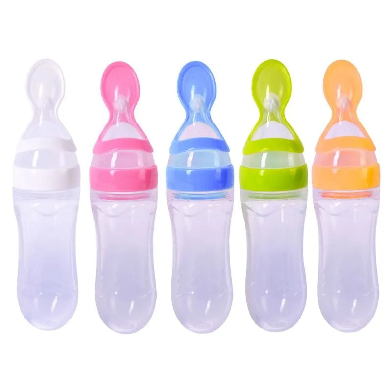Plastic food storage containers with sealing lids in various colour options for organised meal preparation