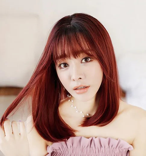 Long straight synthetic wig in 45cm length with adjustable buckle, available in multiple colours