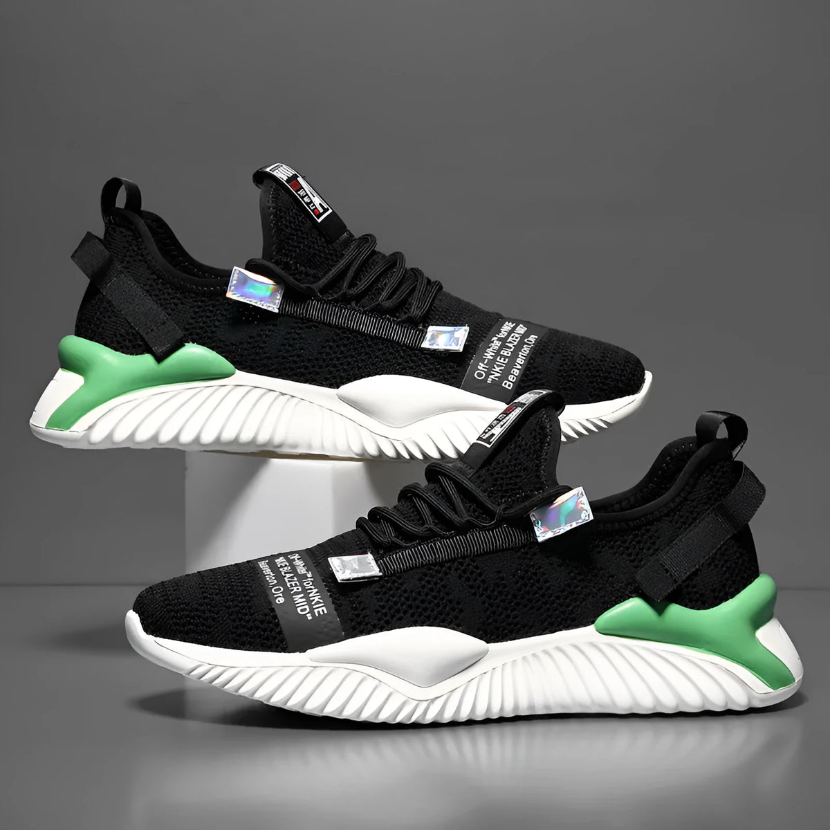 Men's breathable mesh casual shoes with flying woven upper in black